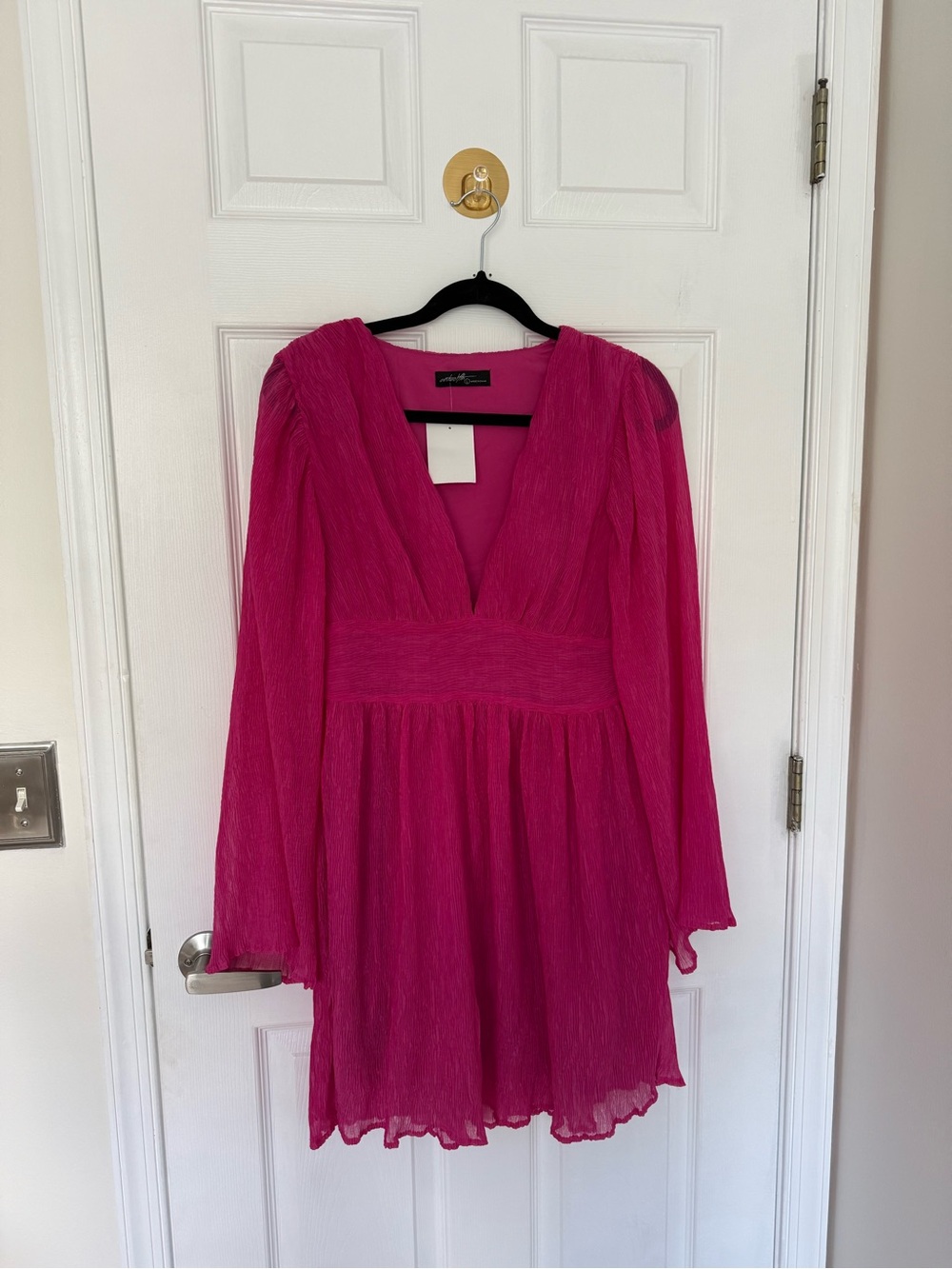 Fuchsia V-Neck Long Sleeve Mini Dress